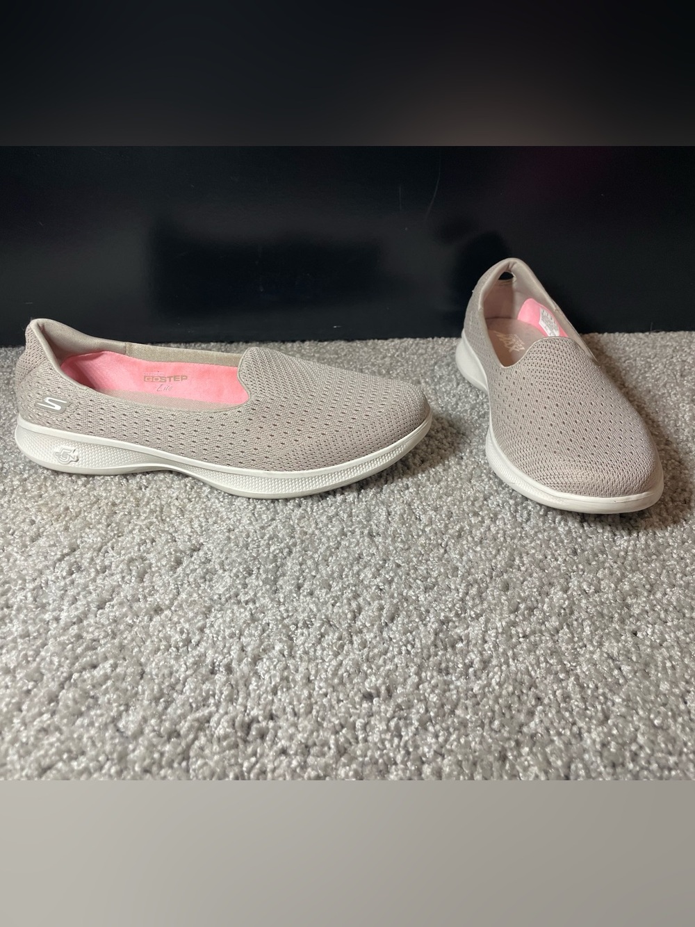 NWOT Skechers Slip-On Moccasin Sneakers in Light Taupe with Pink Lining